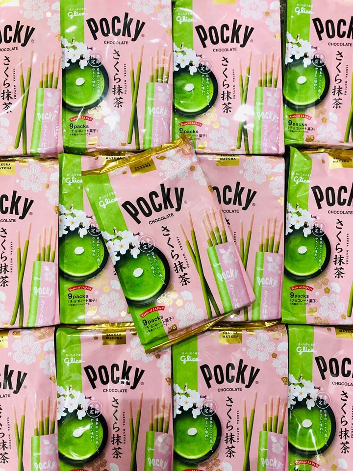 Pocky Sakura Matcha (9pcs)